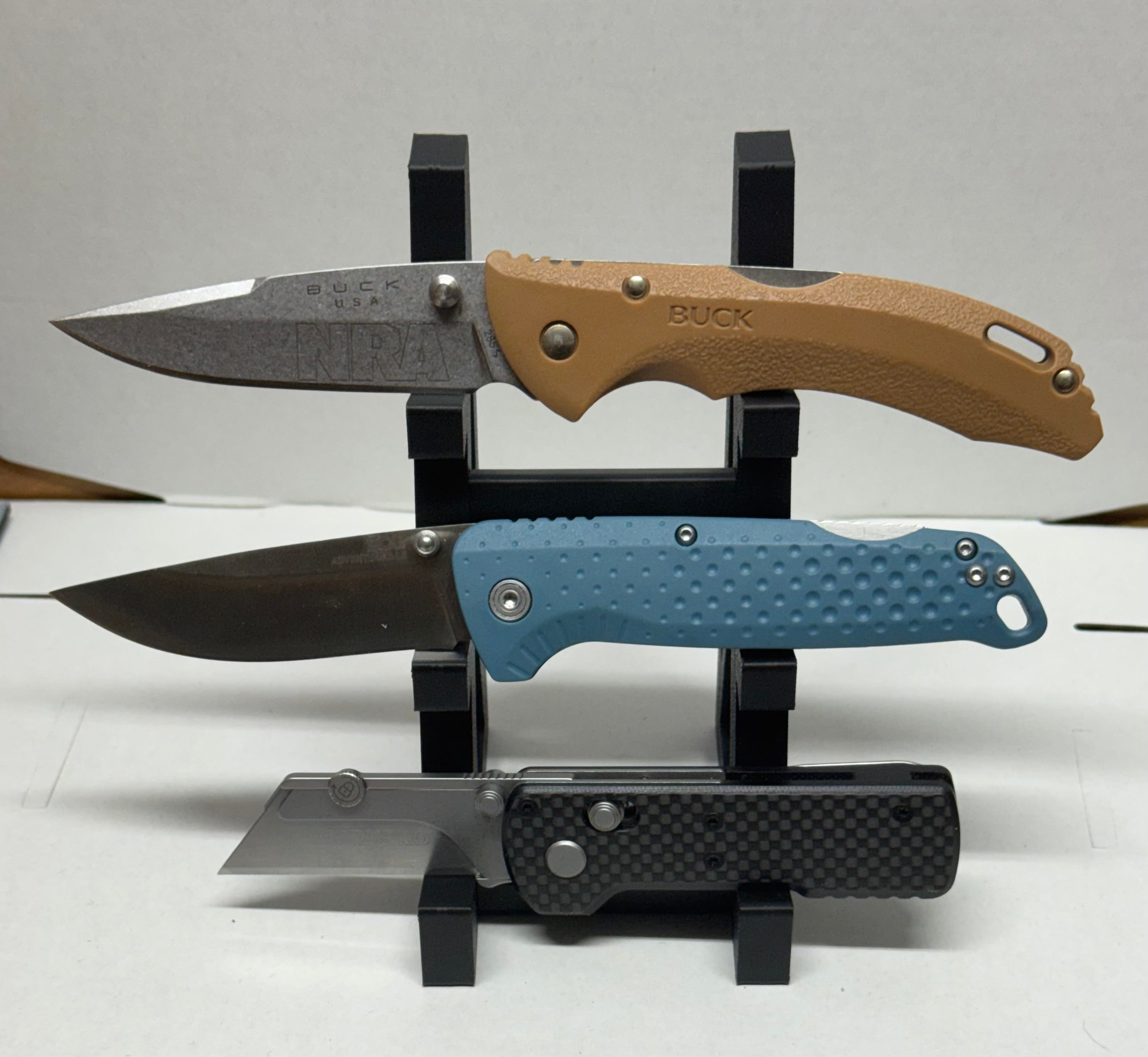 EDC Knife Display Stand for Desk