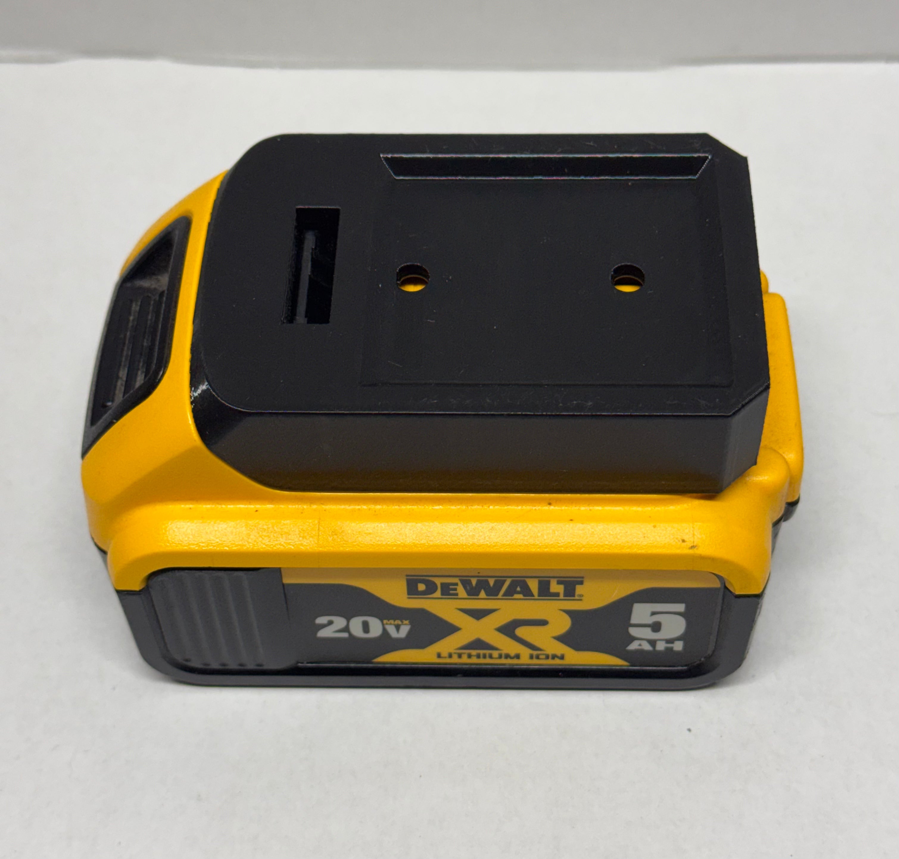 Dewalt 20V/60V Battery Wall Mount